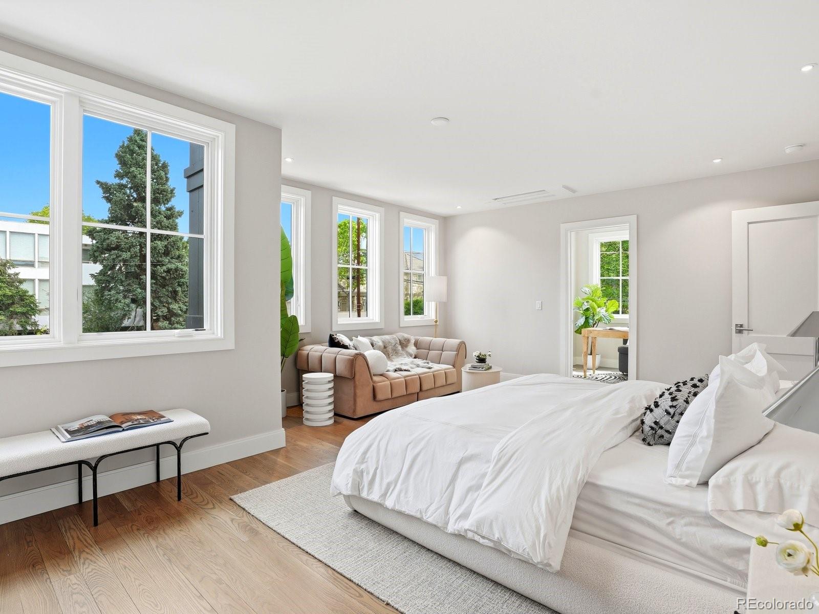 MLS Image #23 for 3330 e 4th avenue,denver, Colorado