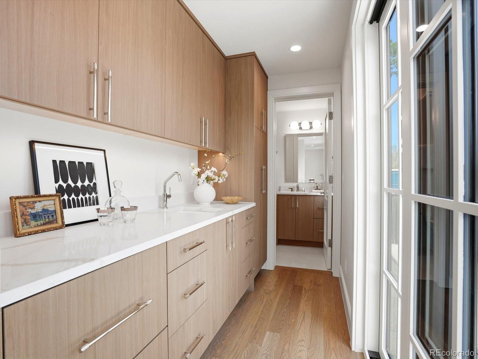MLS Image #35 for 3330 e 4th avenue,denver, Colorado