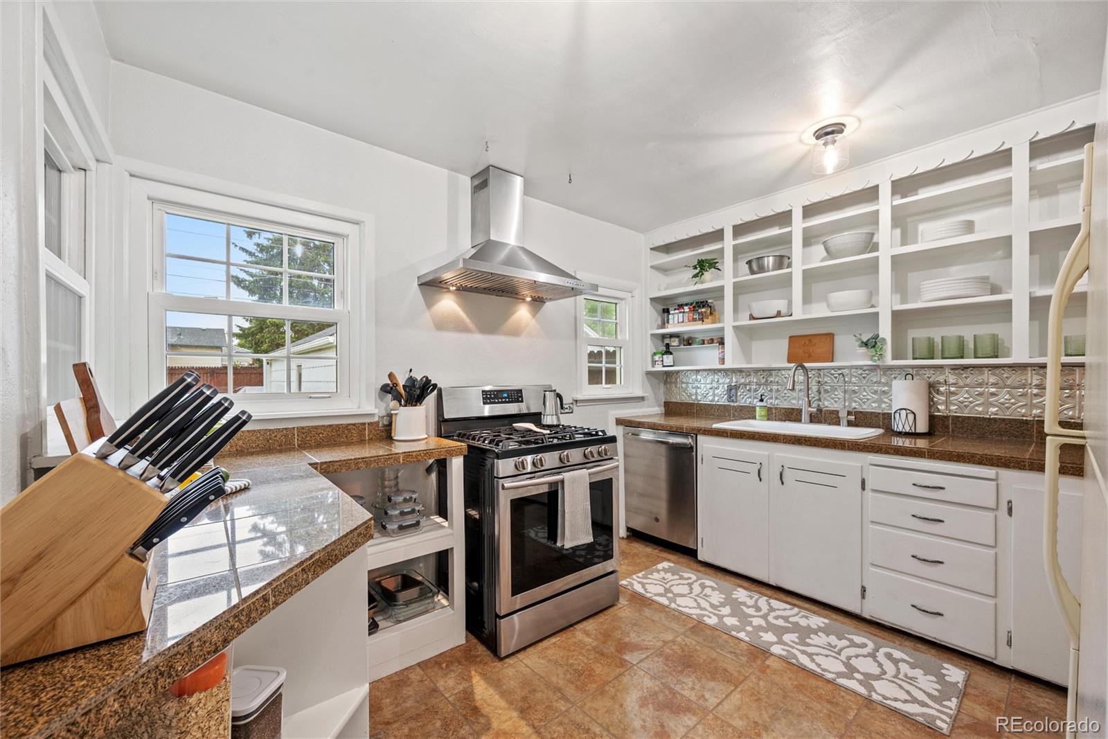MLS Image #20 for 3930 s grant street,englewood, Colorado