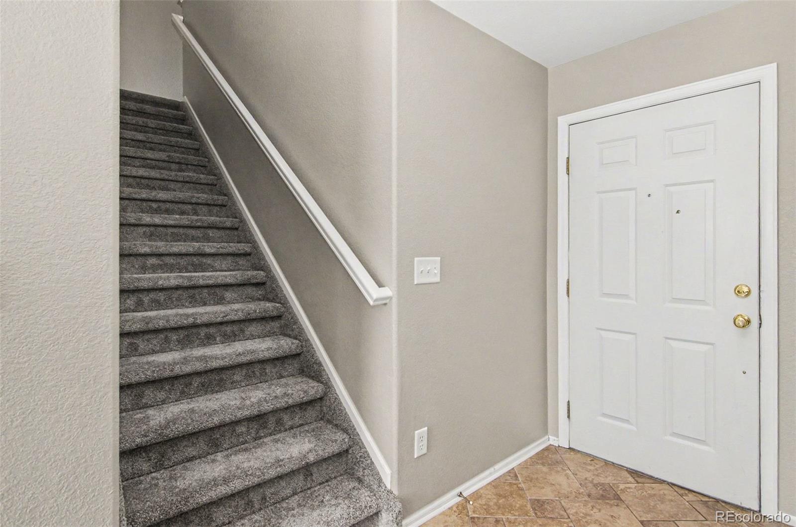 MLS Image #2 for 8150 s mobile way,englewood, Colorado
