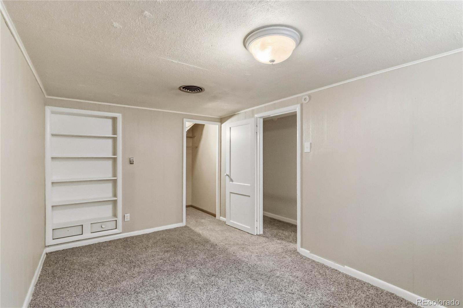 MLS Image #17 for 2380  poplar street,denver, Colorado