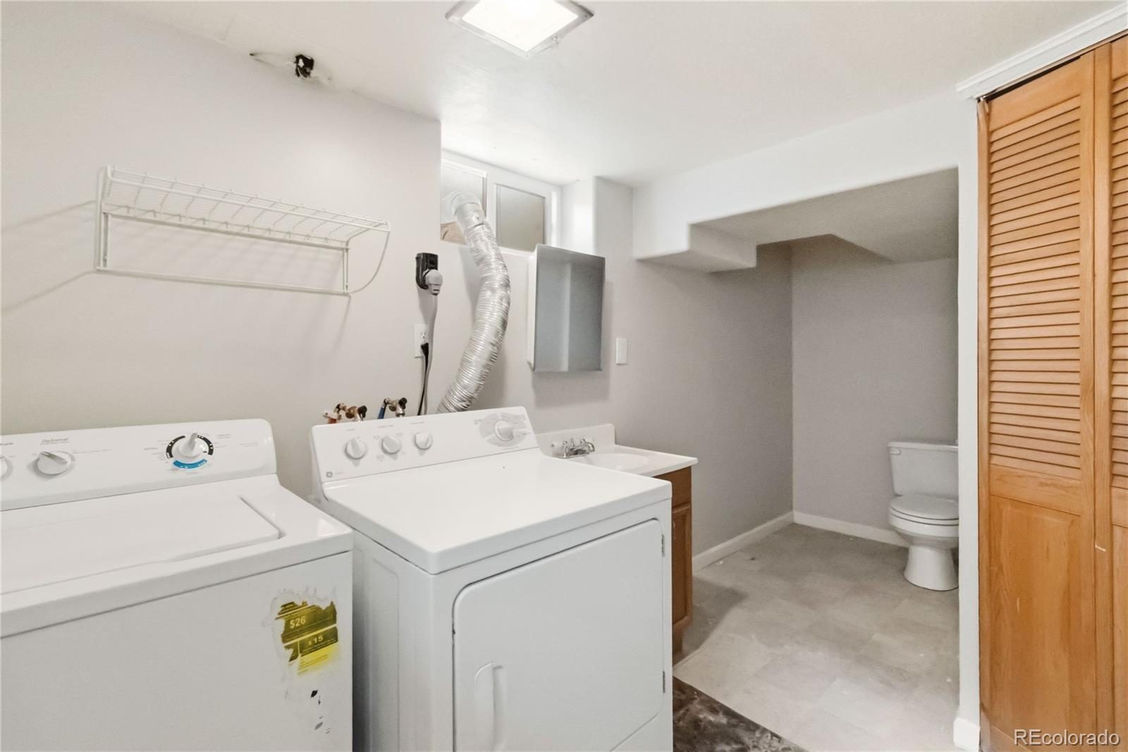 MLS Image #19 for 2380  poplar street,denver, Colorado