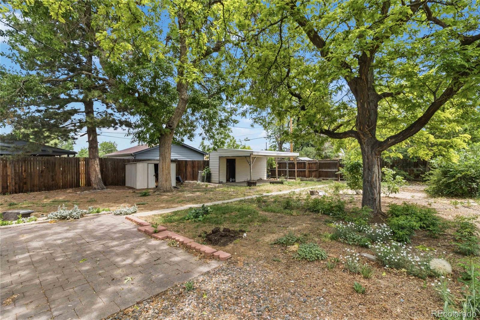 MLS Image #21 for 2380  poplar street,denver, Colorado