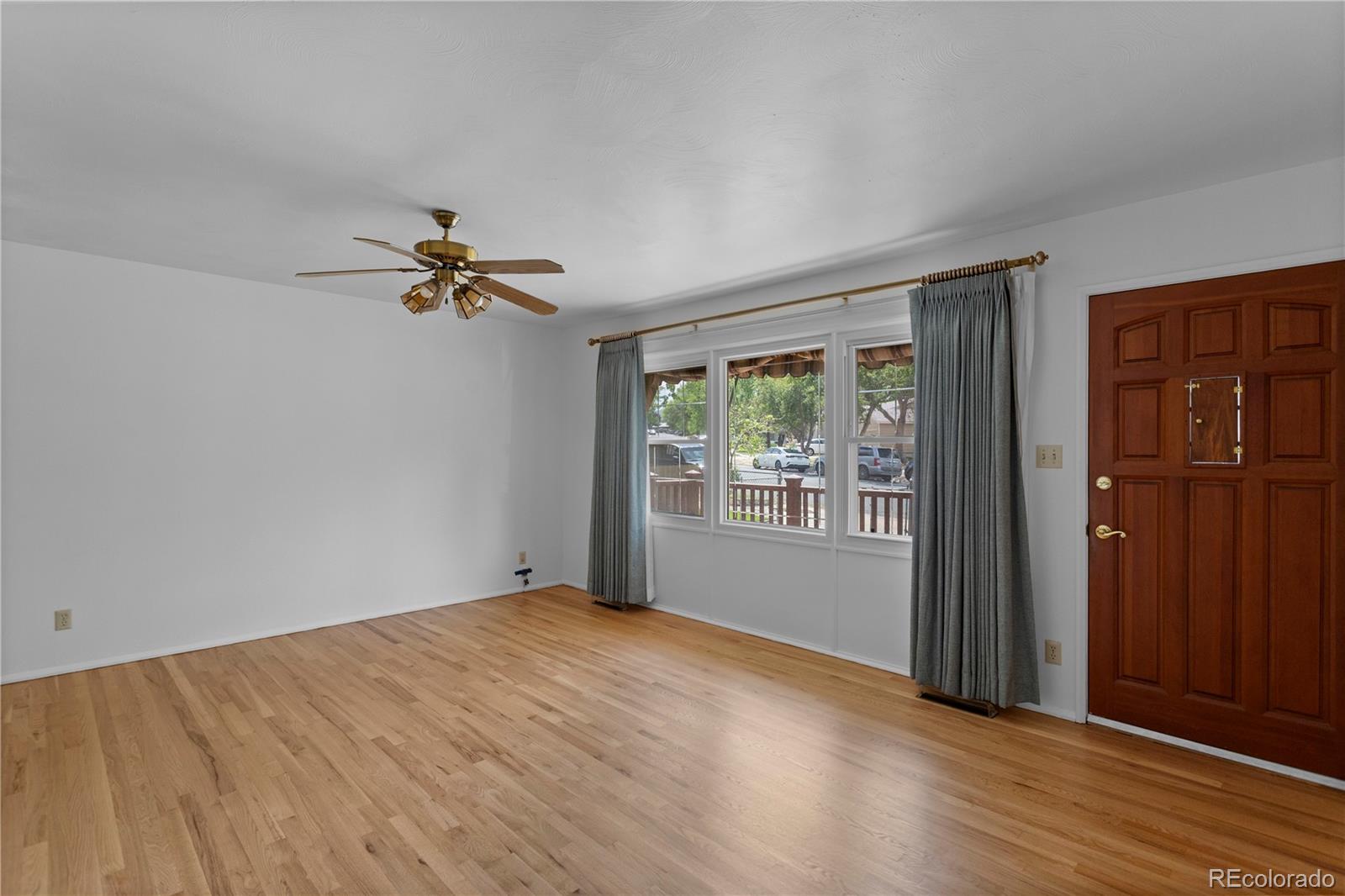 MLS Image #12 for 1701  kingsley drive,colorado springs, Colorado