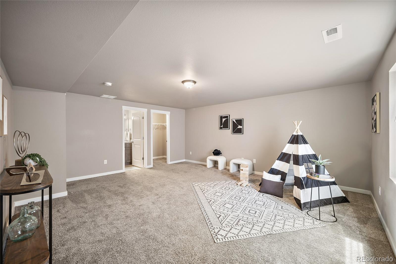 MLS Image #18 for 4634  wharf point,colorado springs, Colorado