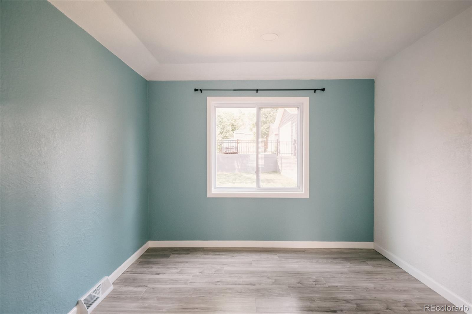 MLS Image #22 for 4825  bryant street,denver, Colorado