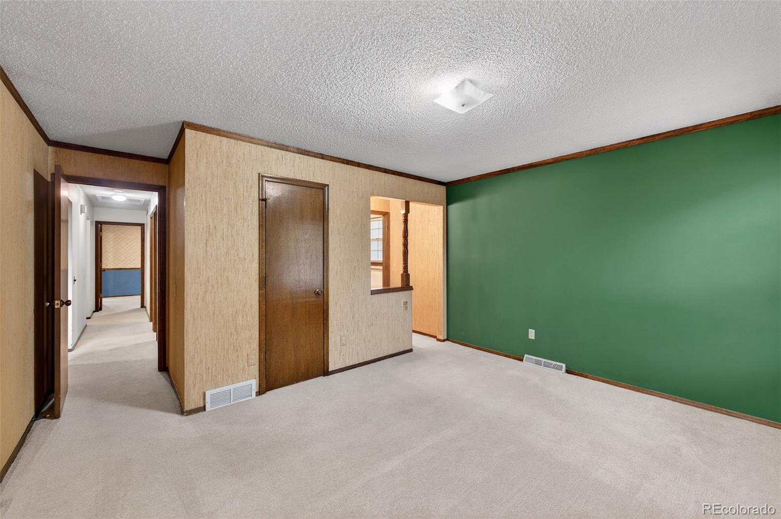 MLS Image #12 for 8672 e amherst drive,denver, Colorado