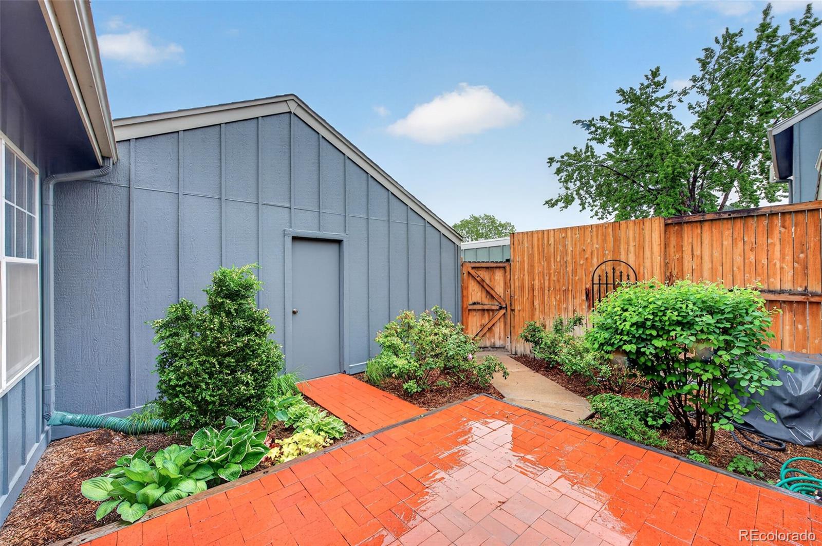 MLS Image #22 for 8672 e amherst drive,denver, Colorado