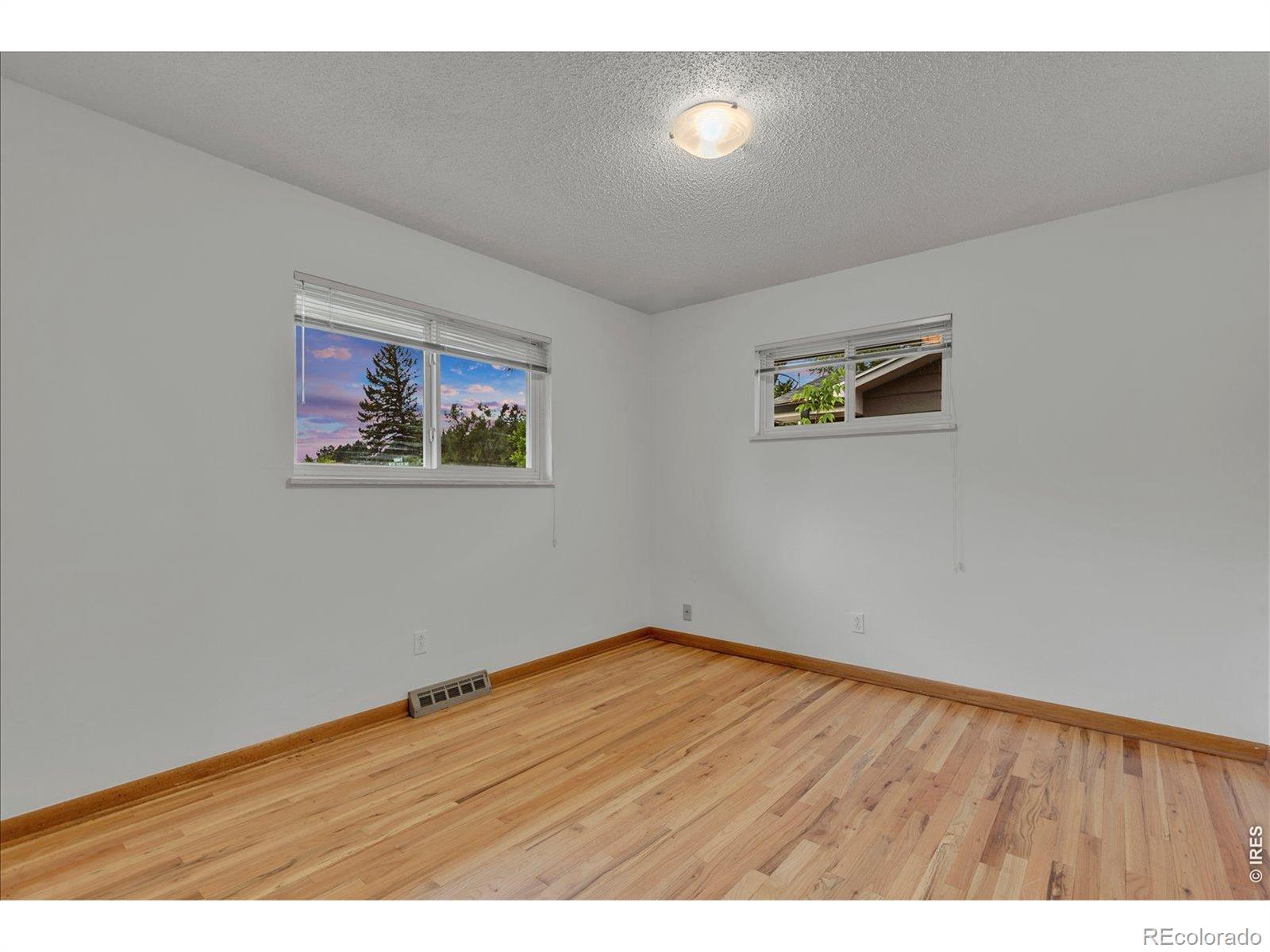 MLS Image #18 for 2652  mountain view avenue,longmont, Colorado