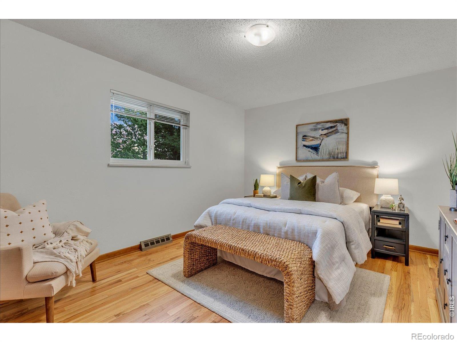MLS Image #3 for 2652  mountain view avenue,longmont, Colorado