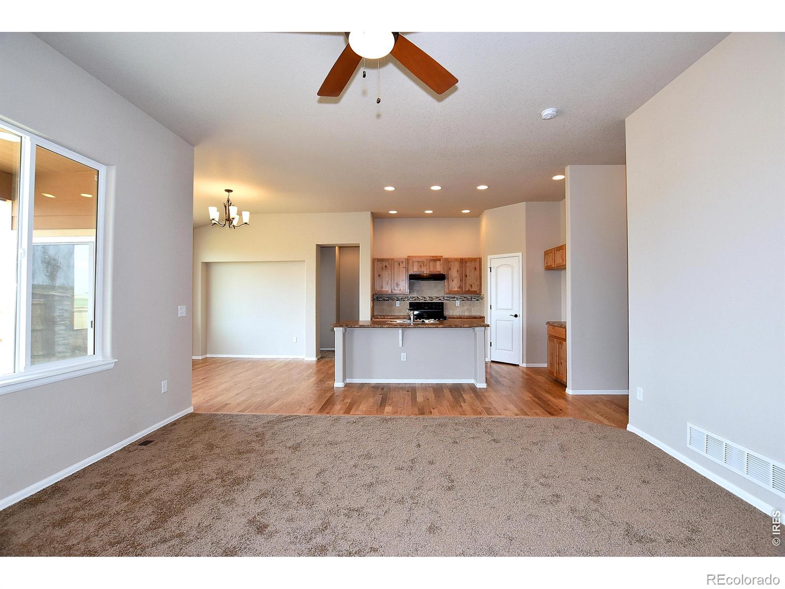 MLS Image #10 for 5010  tangerine street,johnstown, Colorado