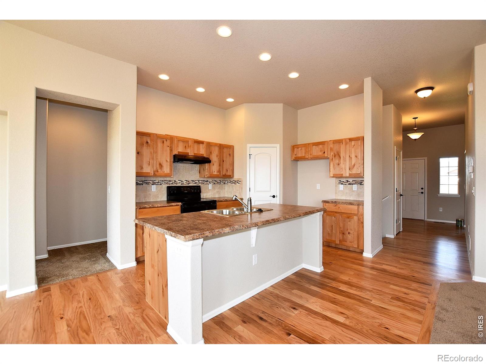 MLS Image #12 for 5010  tangerine street,johnstown, Colorado