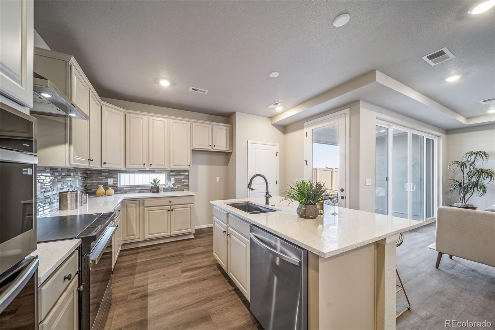 MLS Image #4 for 5163 n quatar street,aurora, Colorado