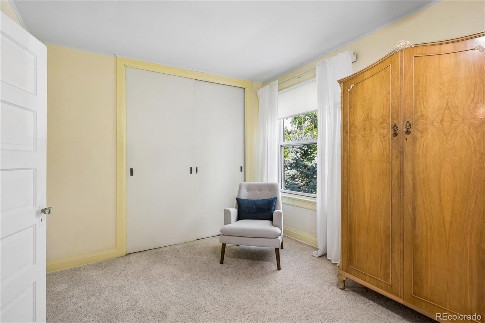 MLS Image #13 for 1140 n emerson street,denver, Colorado
