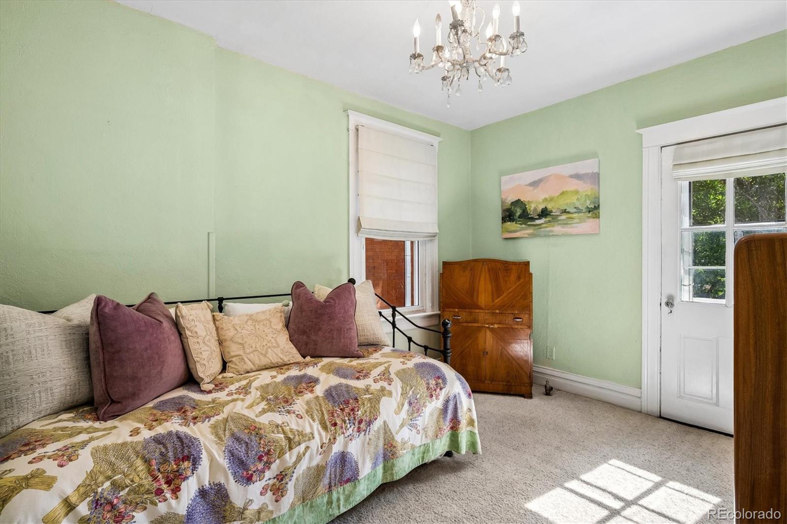 MLS Image #16 for 1140 n emerson street,denver, Colorado