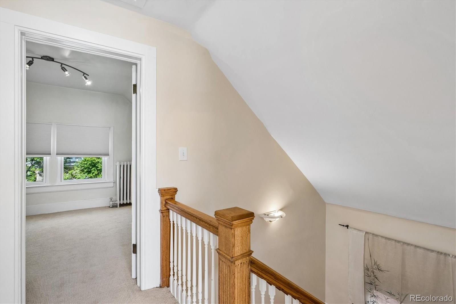 MLS Image #19 for 1140 n emerson street,denver, Colorado