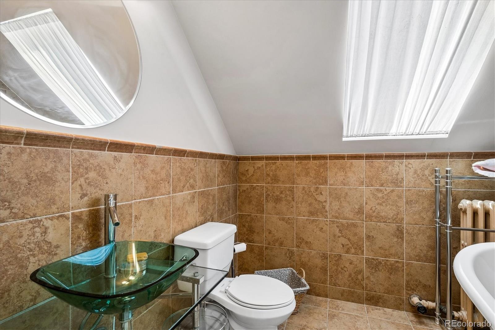 MLS Image #21 for 1140 n emerson street,denver, Colorado