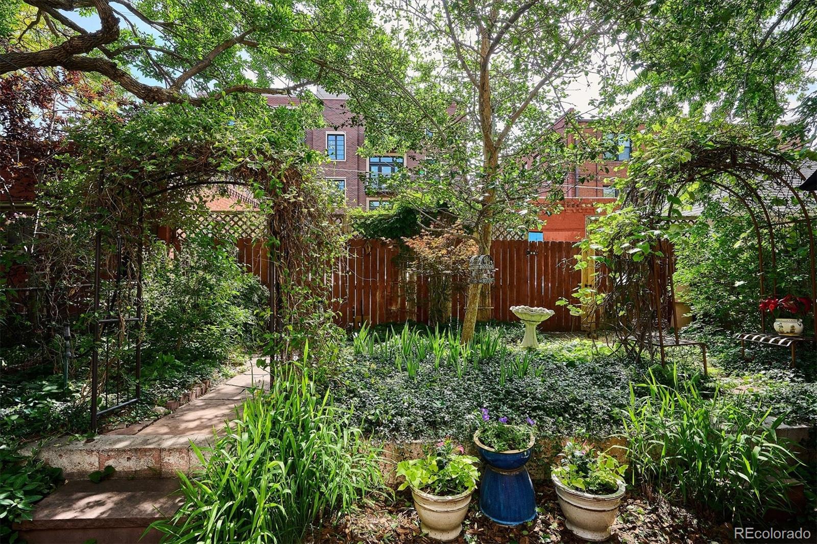 MLS Image #34 for 1140 n emerson street,denver, Colorado