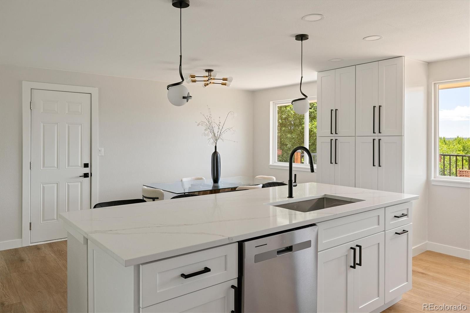 MLS Image #11 for 10172 w 69th avenue,arvada, Colorado