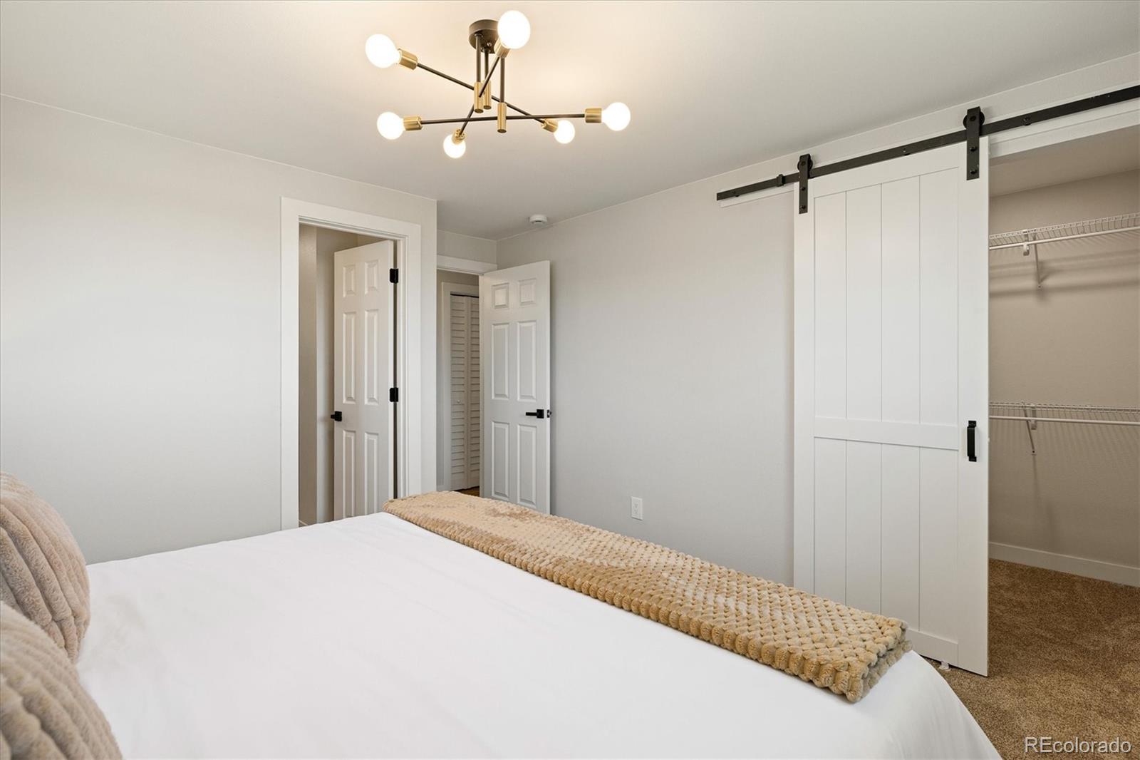 MLS Image #13 for 10172 w 69th avenue,arvada, Colorado