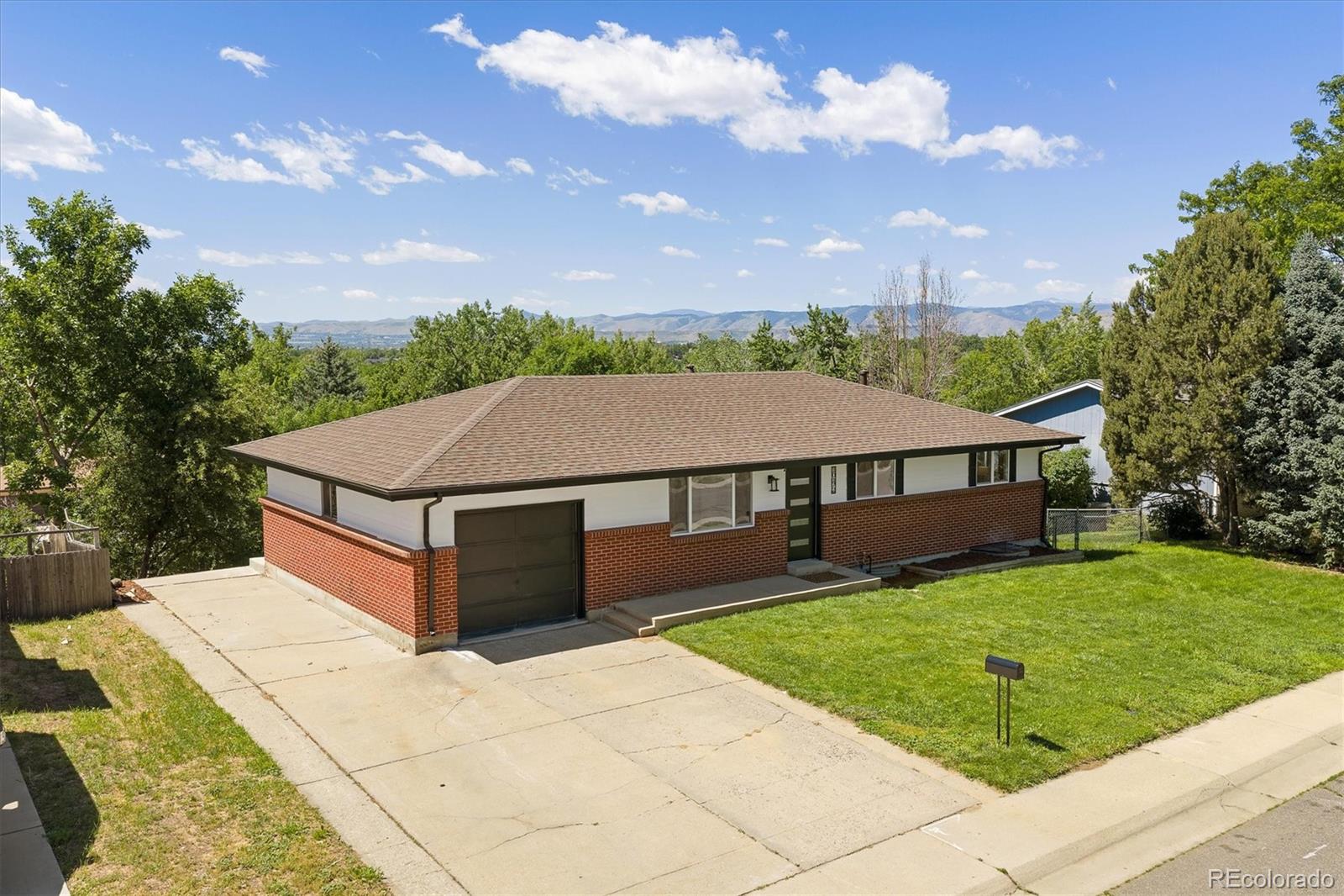 MLS Image #4 for 10172 w 69th avenue,arvada, Colorado