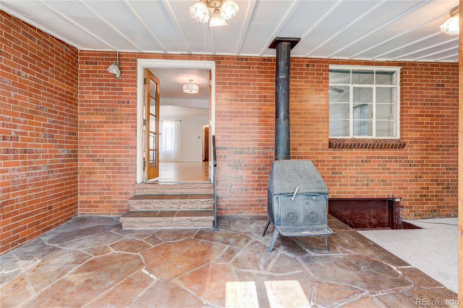 MLS Image #25 for 2550  locust street,denver, Colorado