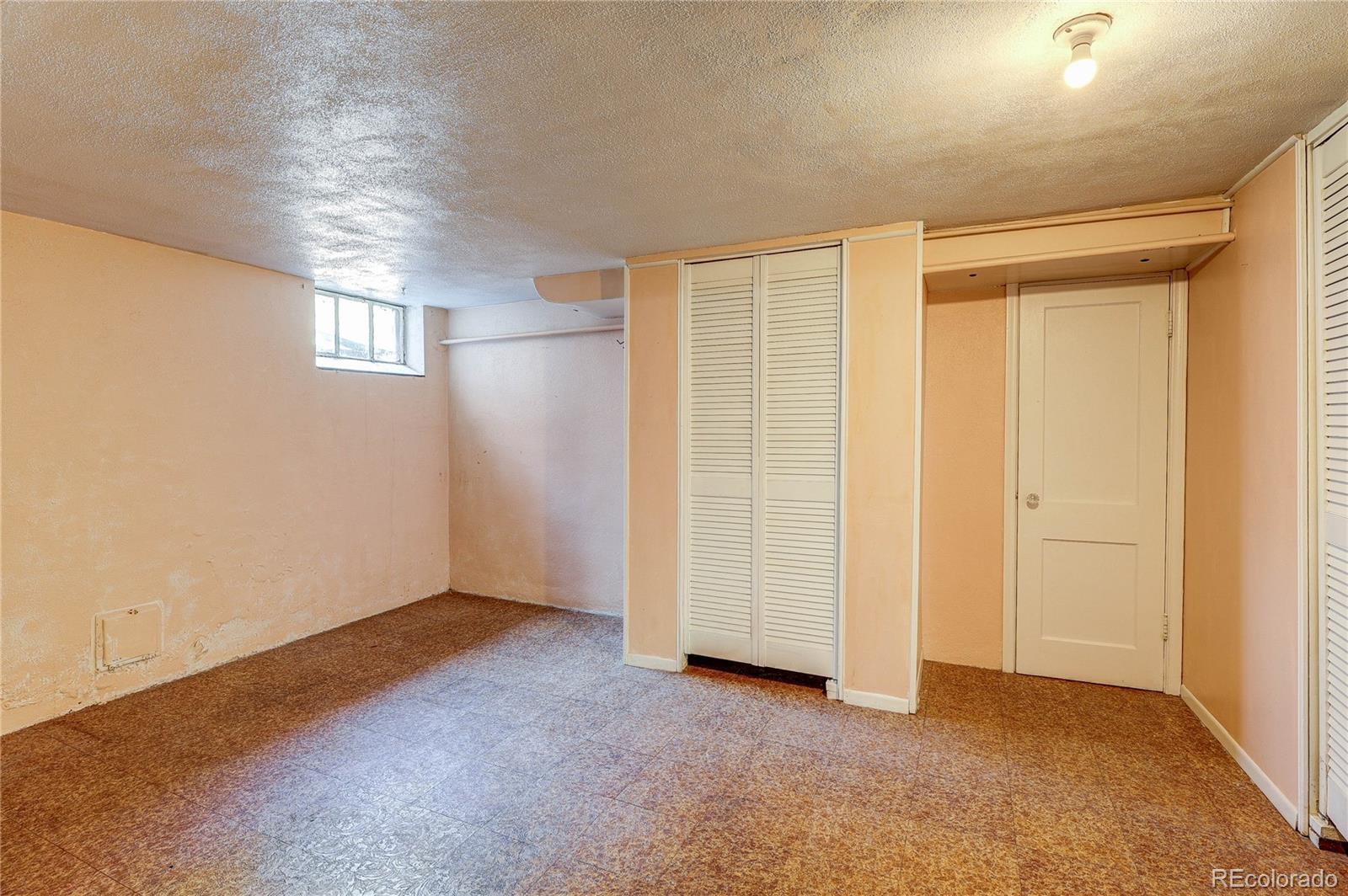 MLS Image #31 for 2550  locust street,denver, Colorado