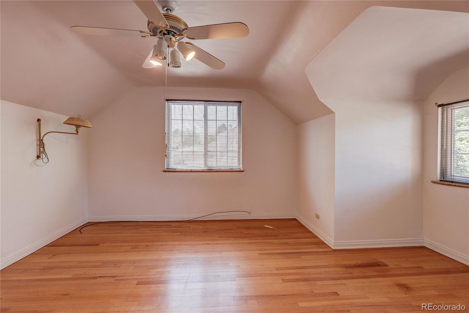 MLS Image #8 for 2550  locust street,denver, Colorado