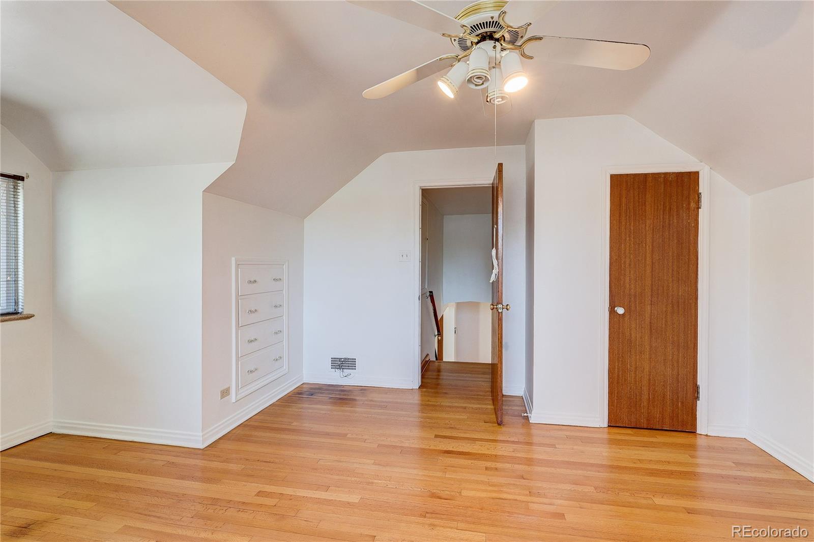 MLS Image #9 for 2550  locust street,denver, Colorado