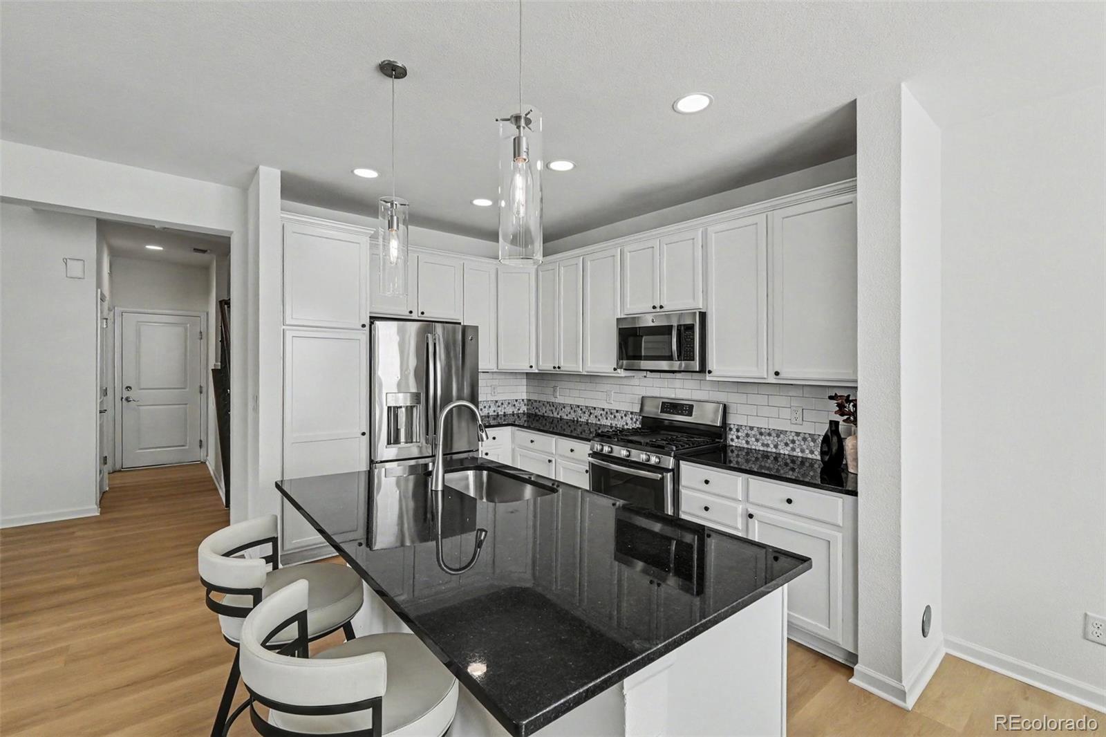 MLS Image #9 for 9000 e caley way ,centennial, Colorado