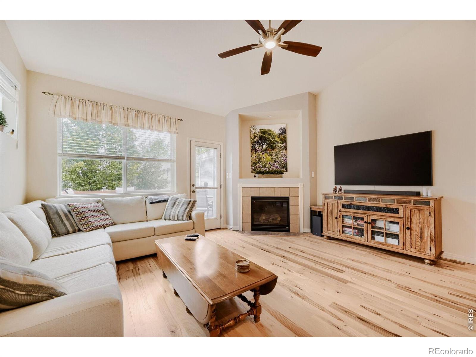 MLS Image #3 for 537  peregrine circle,longmont, Colorado