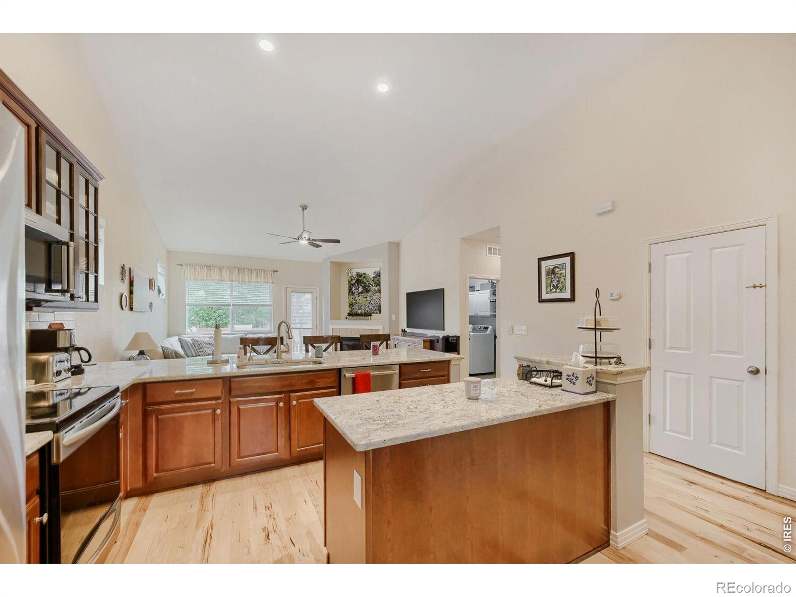 MLS Image #7 for 537  peregrine circle,longmont, Colorado