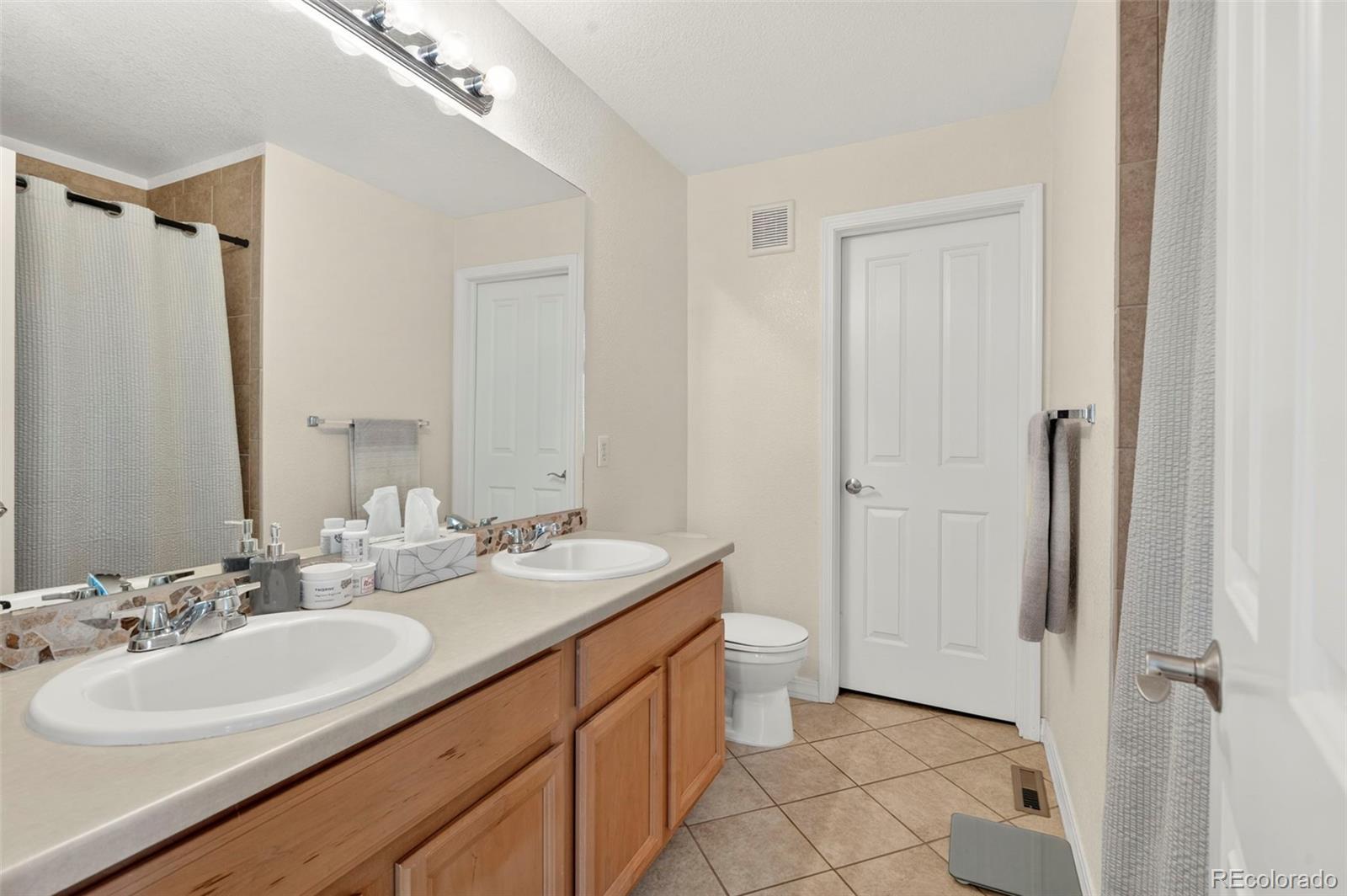 MLS Image #9 for 12840  jasmine street d,thornton, Colorado