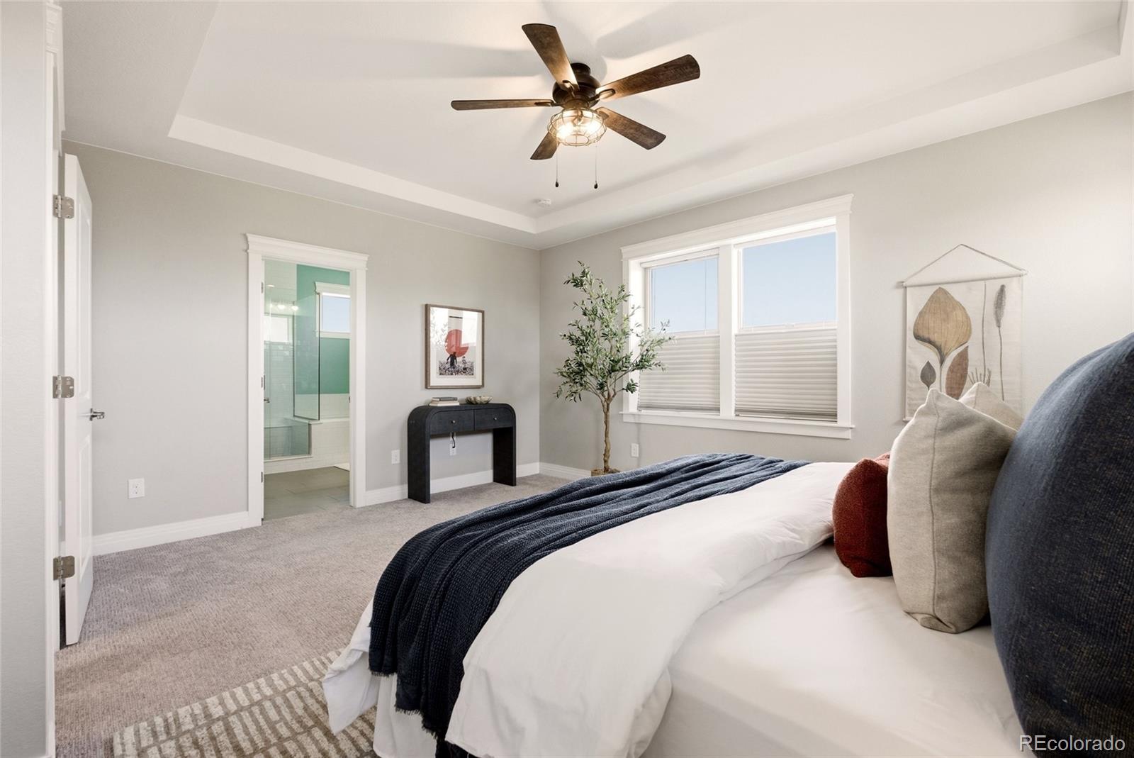 MLS Image #16 for 5945  hanover street,denver, Colorado