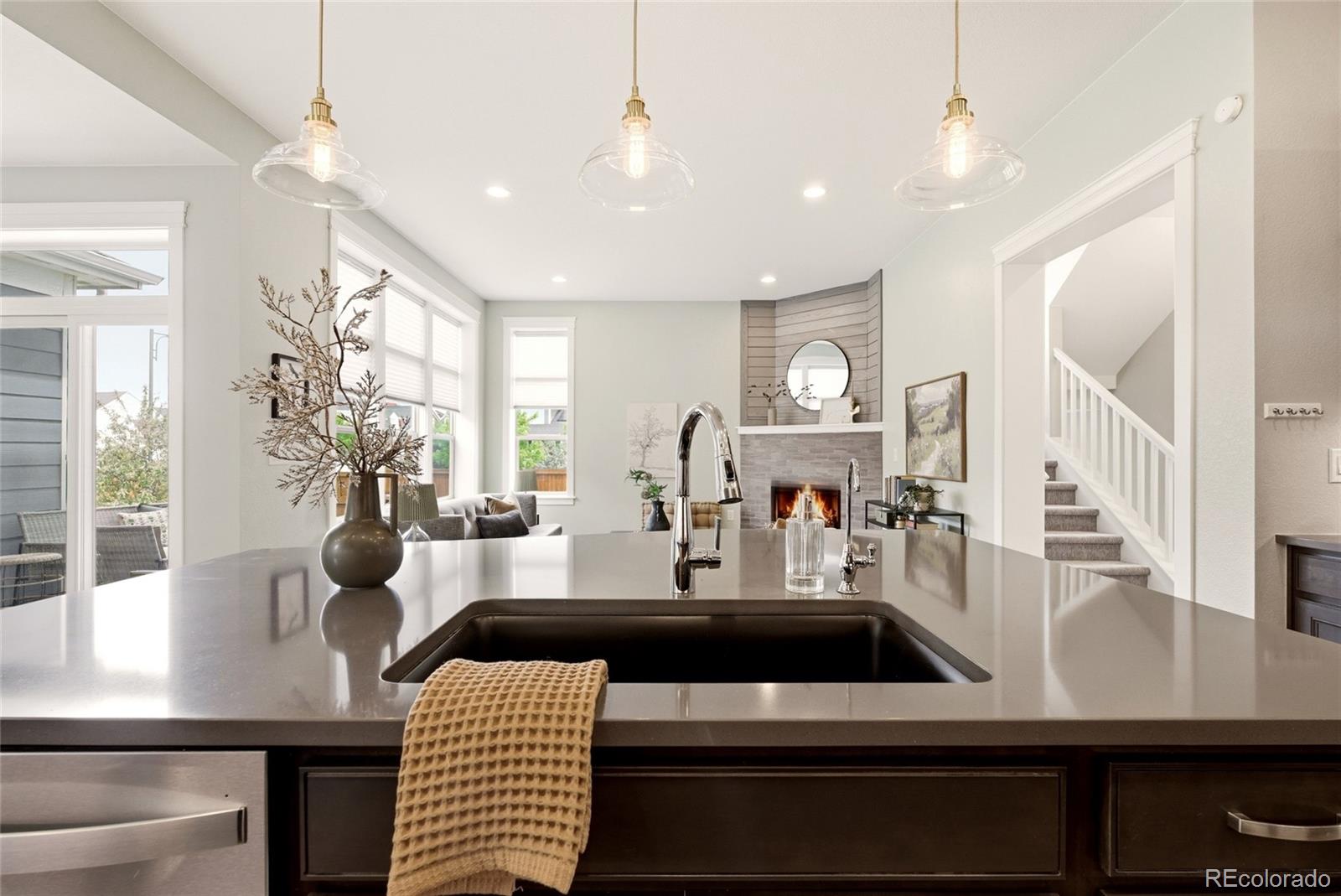 MLS Image #2 for 5945  hanover street,denver, Colorado