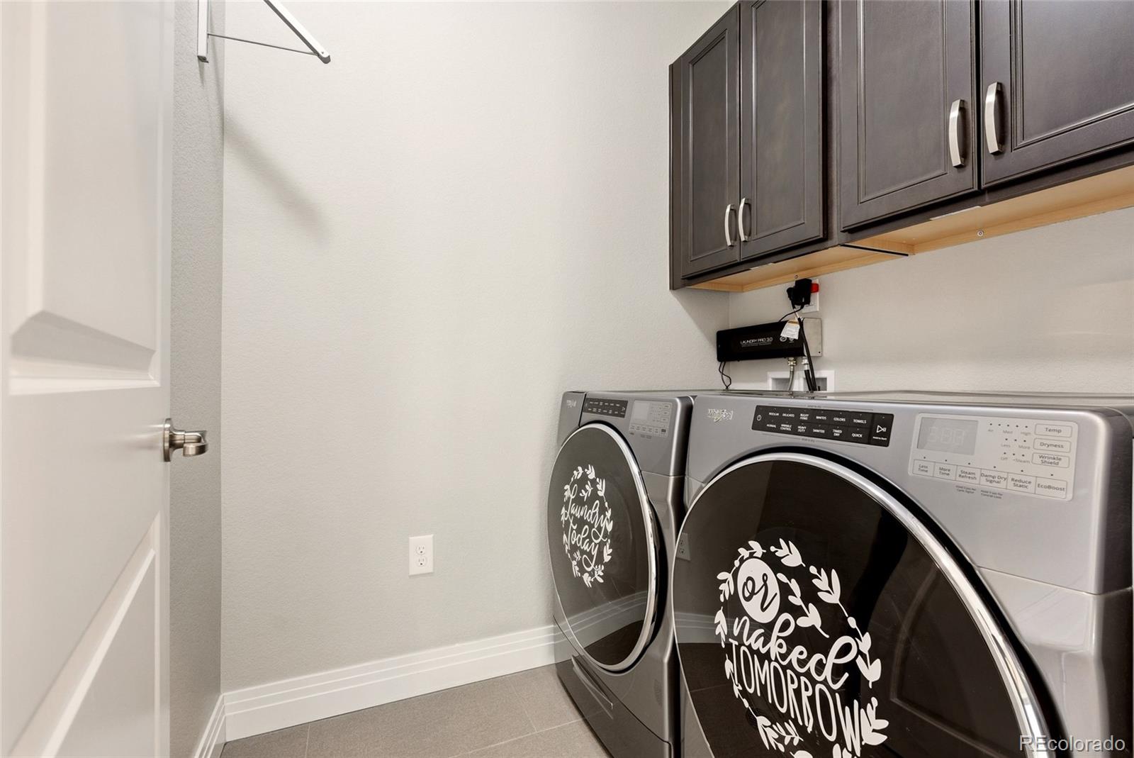 MLS Image #21 for 5945  hanover street,denver, Colorado