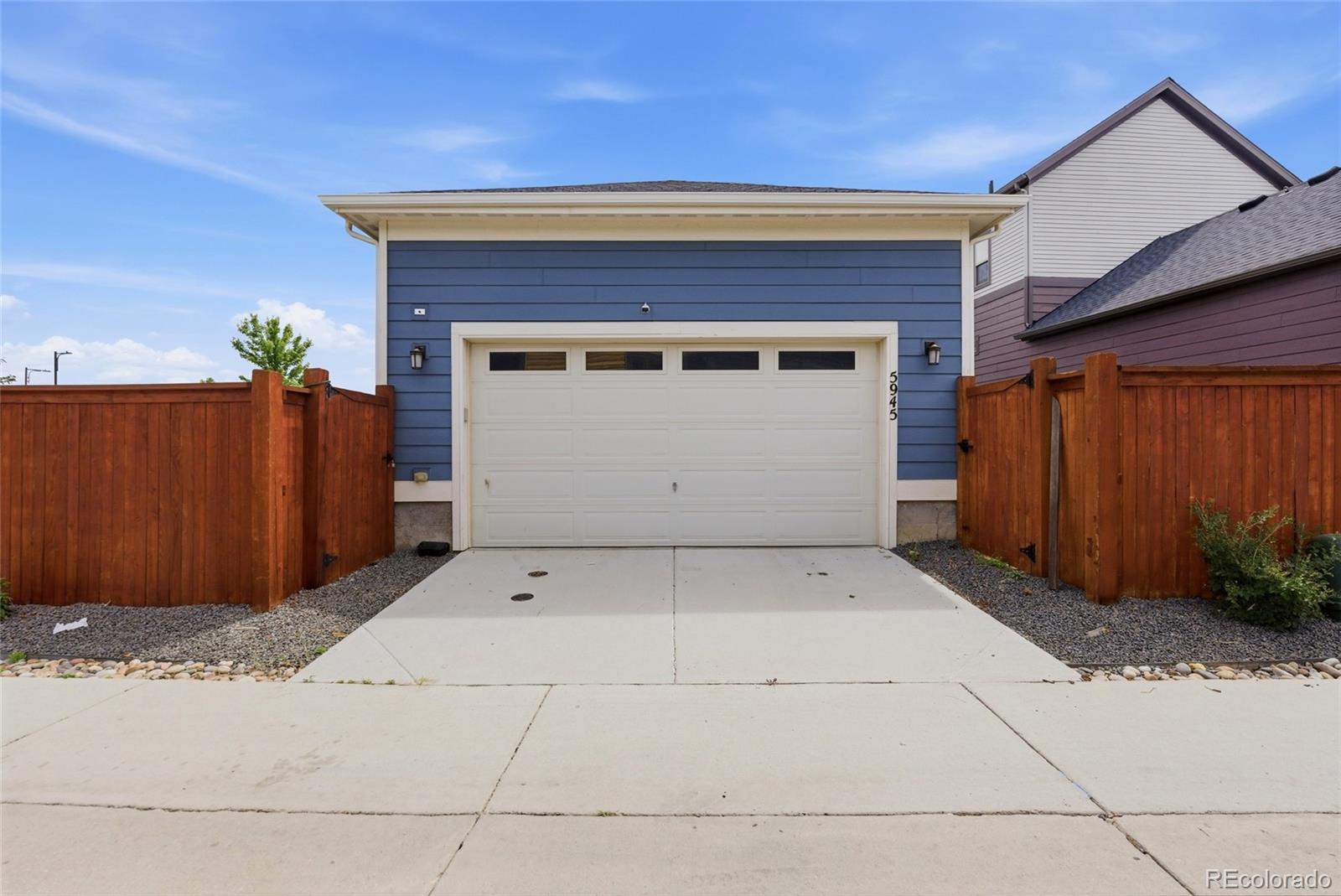 MLS Image #44 for 5945  hanover street,denver, Colorado
