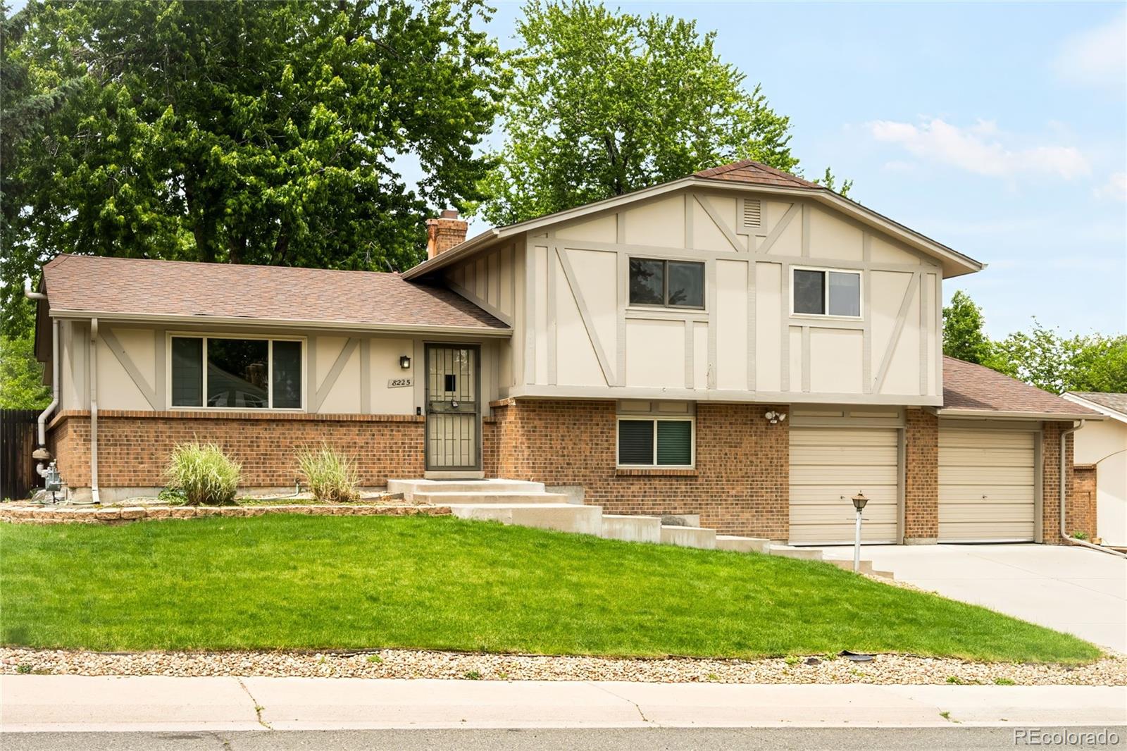 MLS Image #1 for 8225  yarrow street,arvada, Colorado