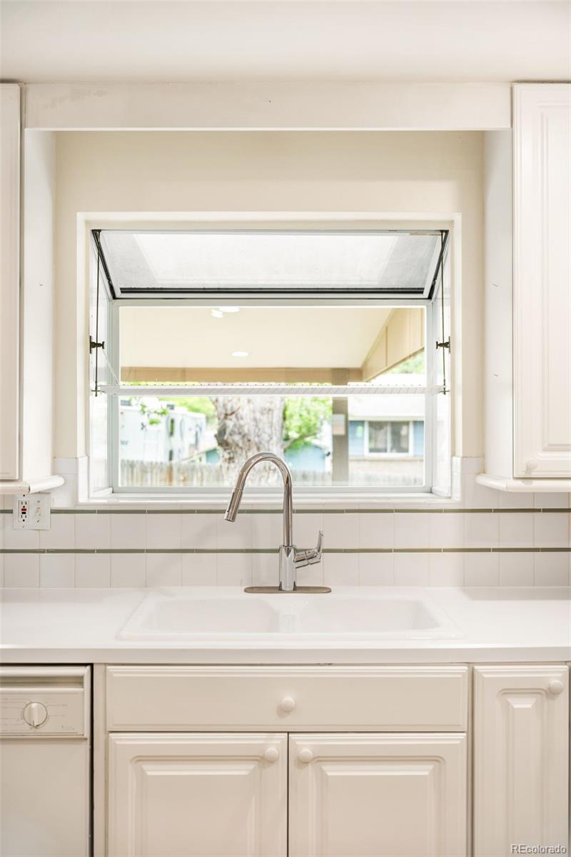MLS Image #12 for 8225  yarrow street,arvada, Colorado