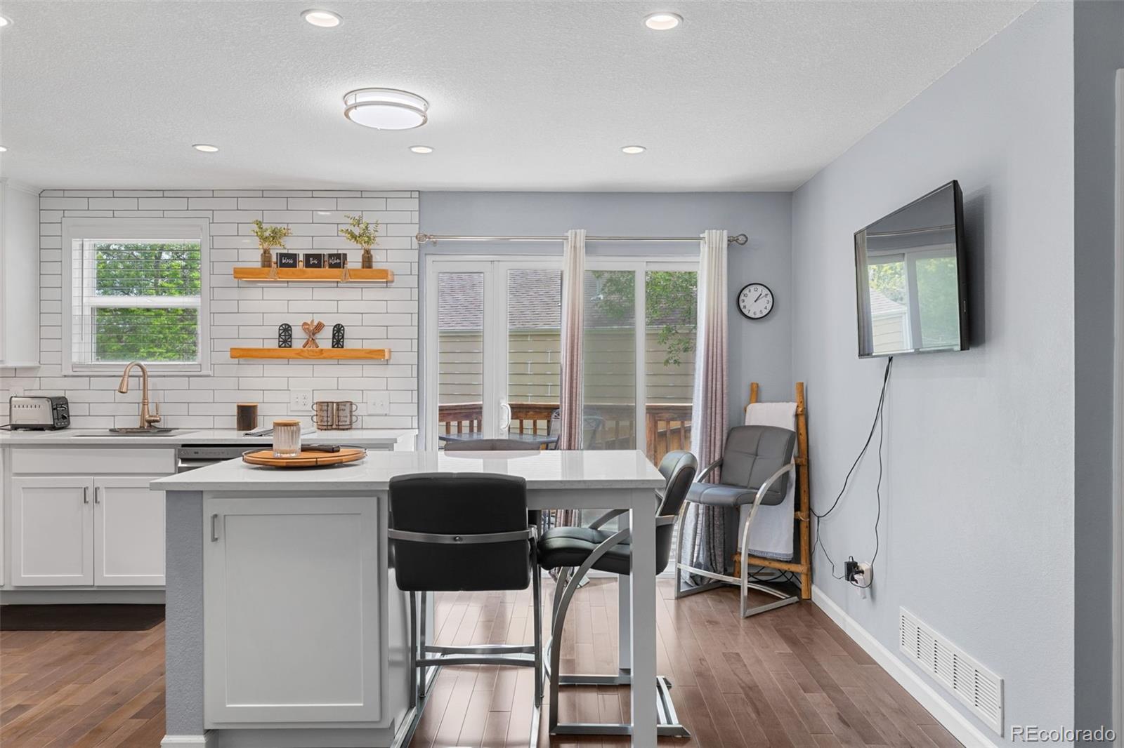MLS Image #17 for 639 w jamison circle,littleton, Colorado