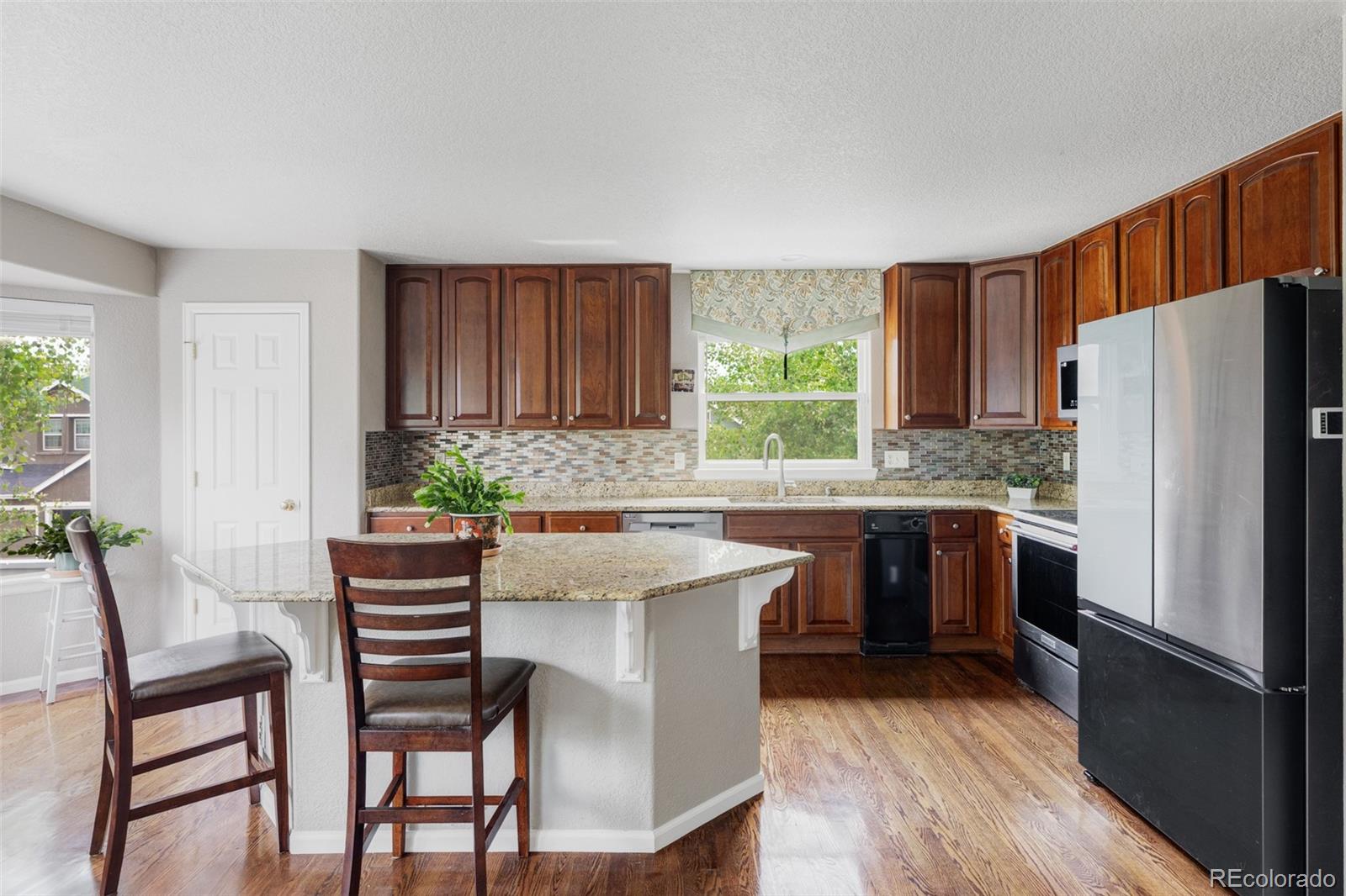 MLS Image #9 for 10231  rustic redwood lane,highlands ranch, Colorado