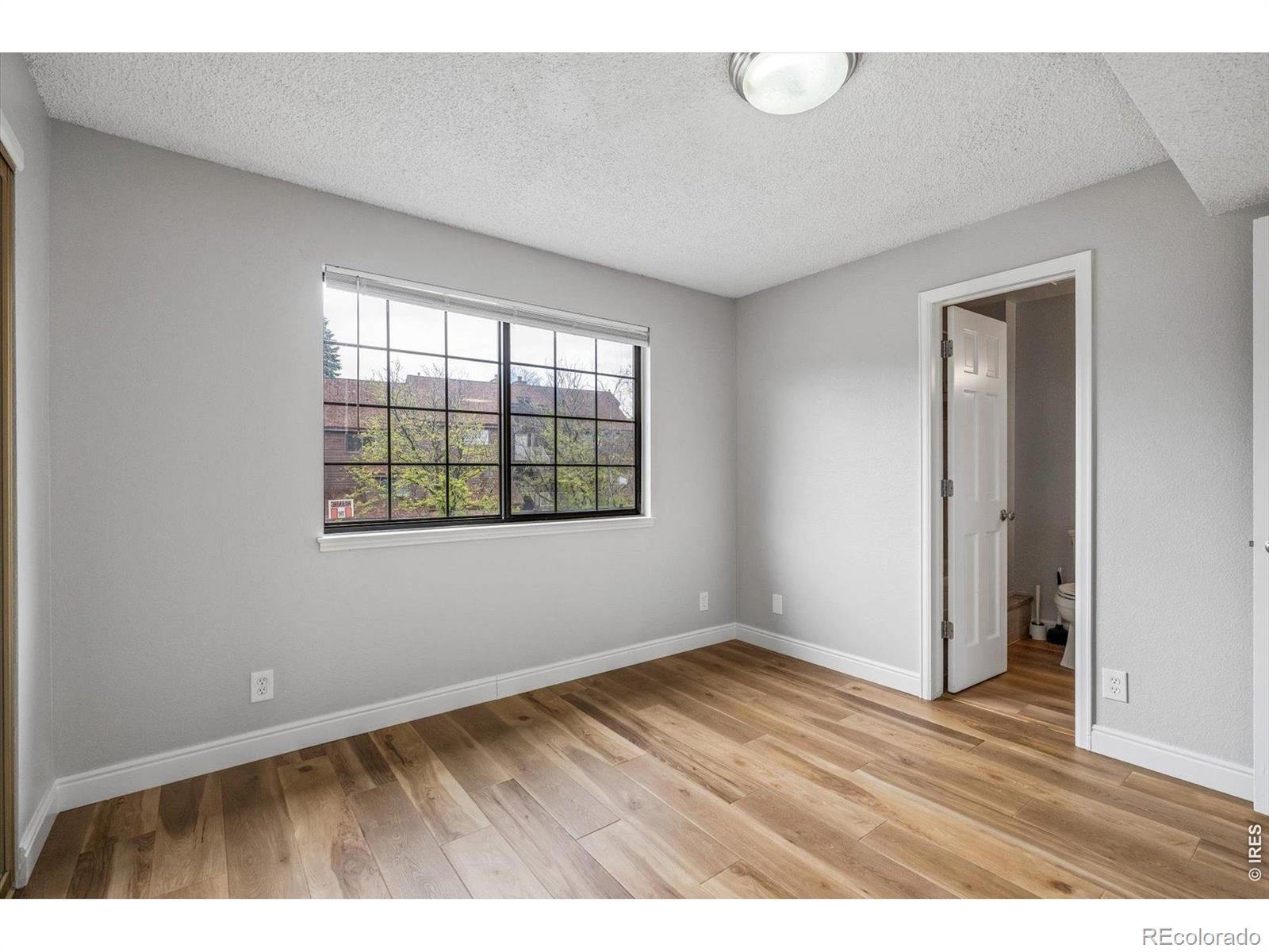 MLS Image #15 for 844 s vance street f,lakewood, Colorado