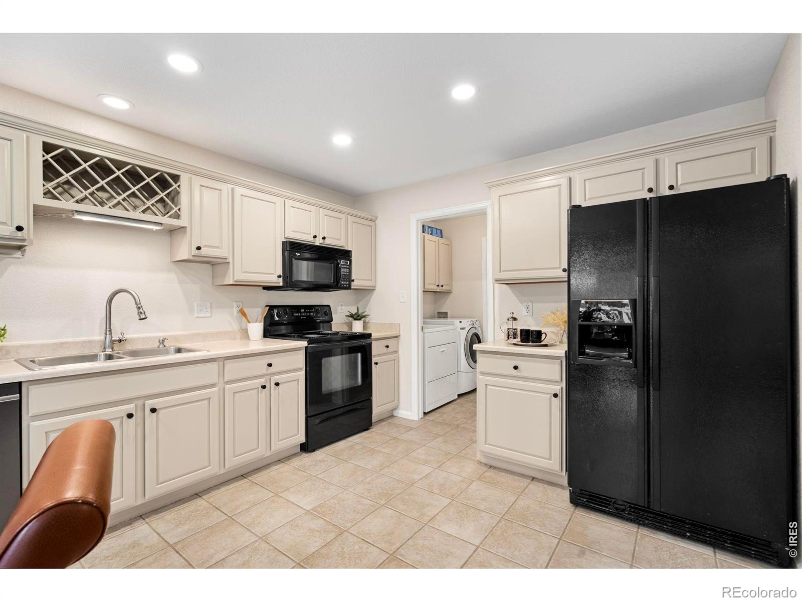 MLS Image #9 for 1956  dove creek circle,loveland, Colorado