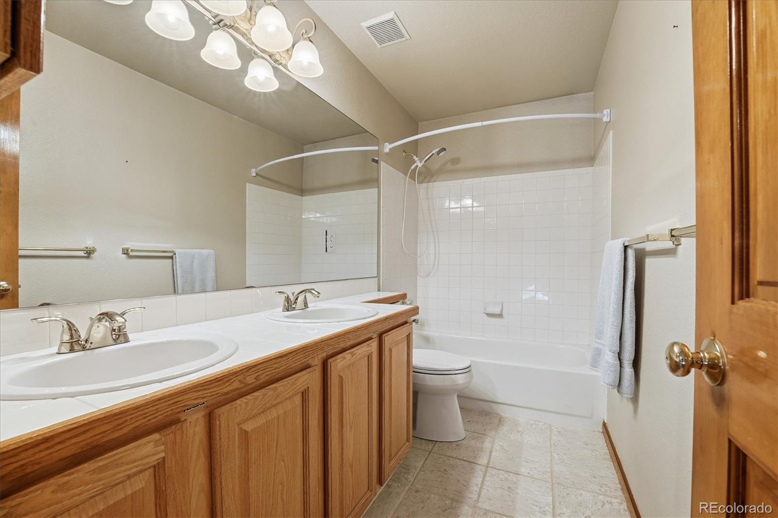MLS Image #36 for 15730 e powers drive,centennial, Colorado