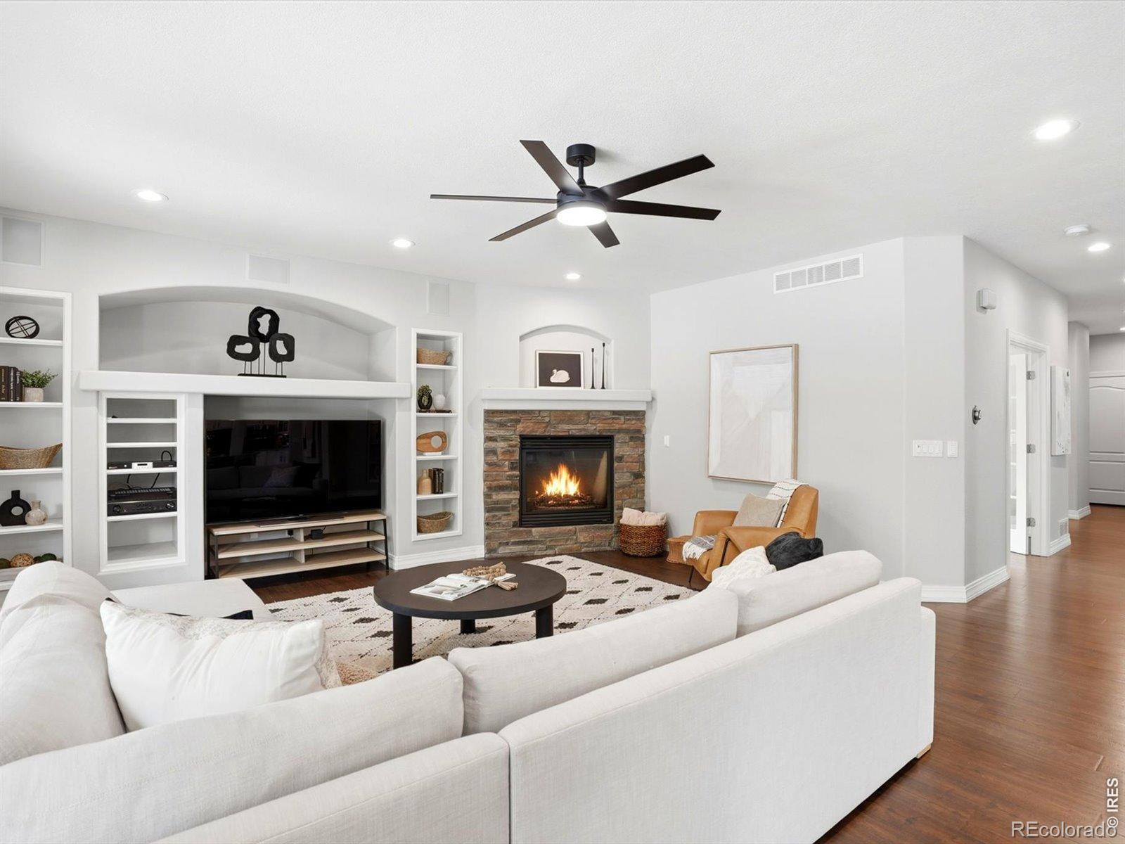 MLS Image #13 for 428  meadow view parkway,erie, Colorado