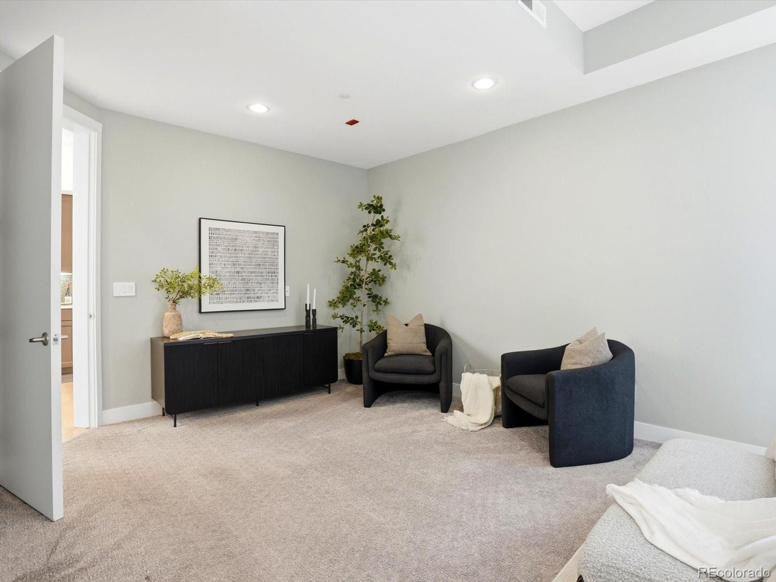 MLS Image #29 for 1488  madison street 507,denver, Colorado