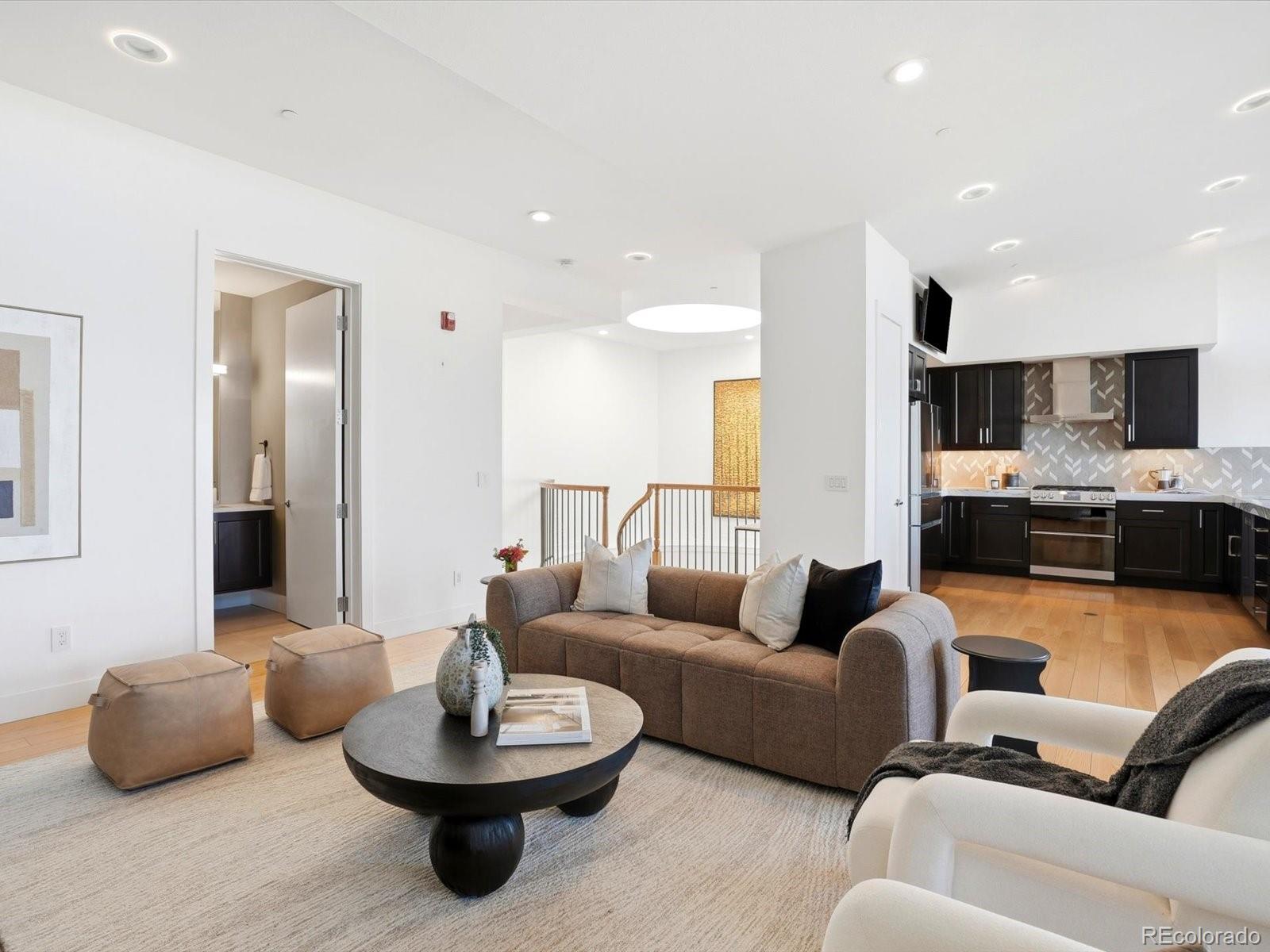 MLS Image #6 for 1488  madison street 507,denver, Colorado