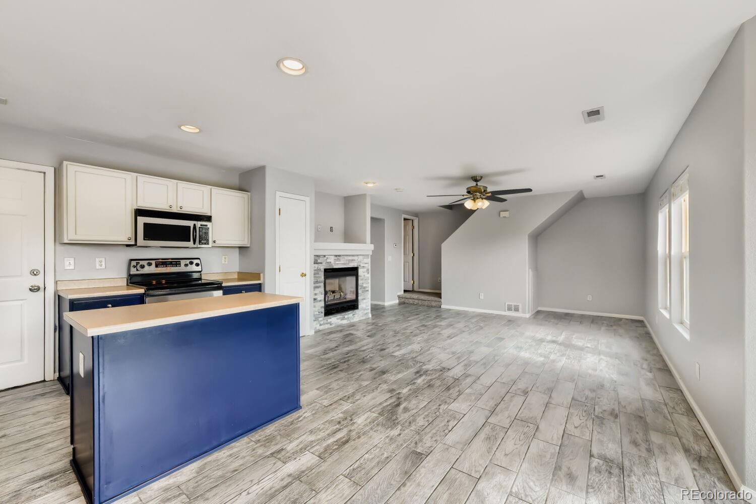 MLS Image #11 for 7656  brown bear court,littleton, Colorado