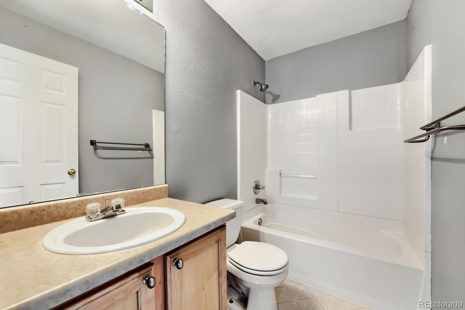 MLS Image #18 for 7656  brown bear court,littleton, Colorado