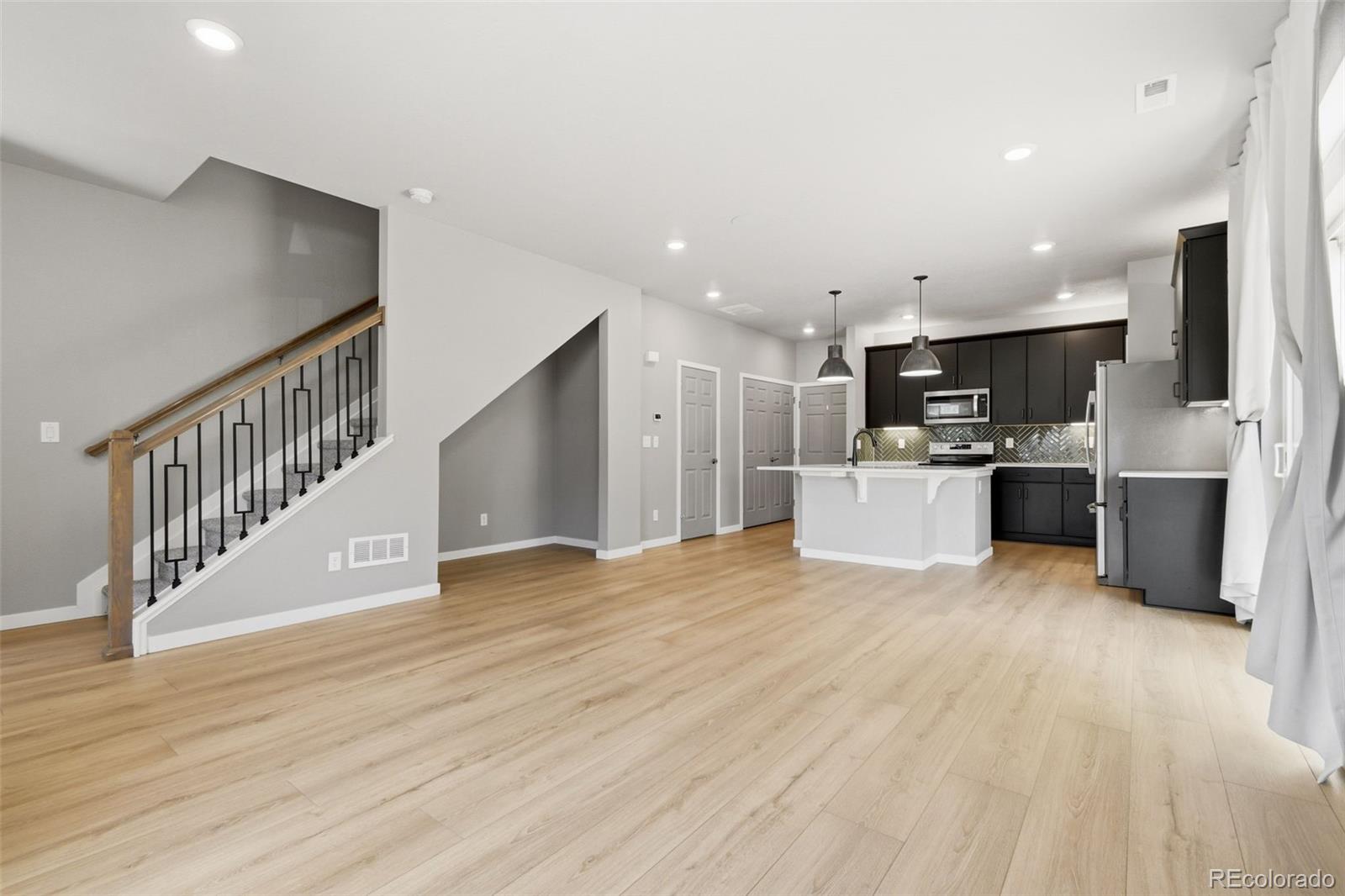 MLS Image #10 for 17753 e 103rd avenue,commerce city, Colorado